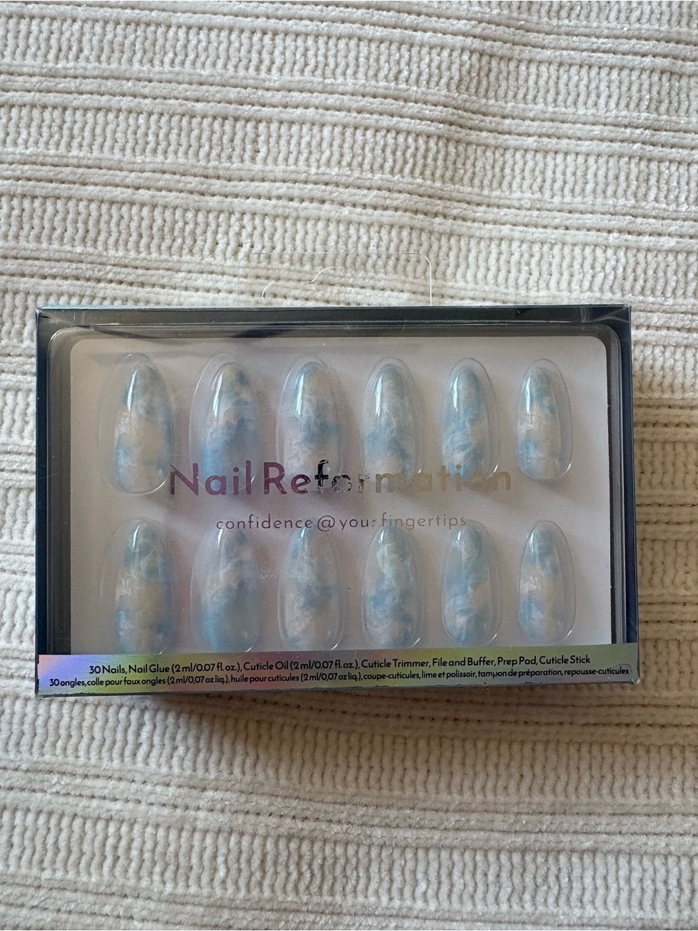 Nail Reformation Blue Marble Press-On Nail Set